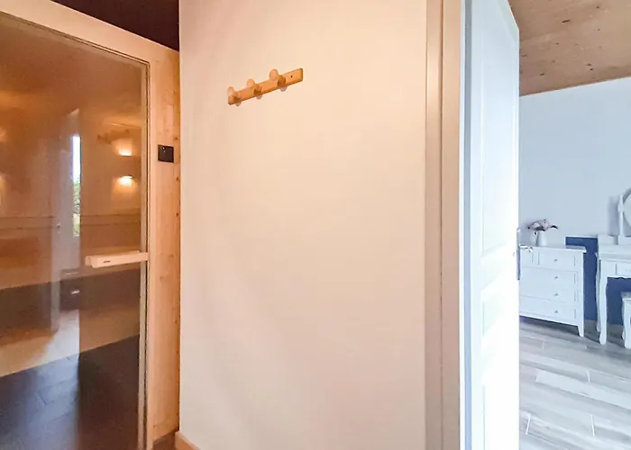 Lovely In With Kitchen