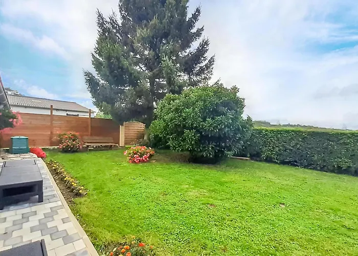 Semesterbostad Lovely In With Kitchen